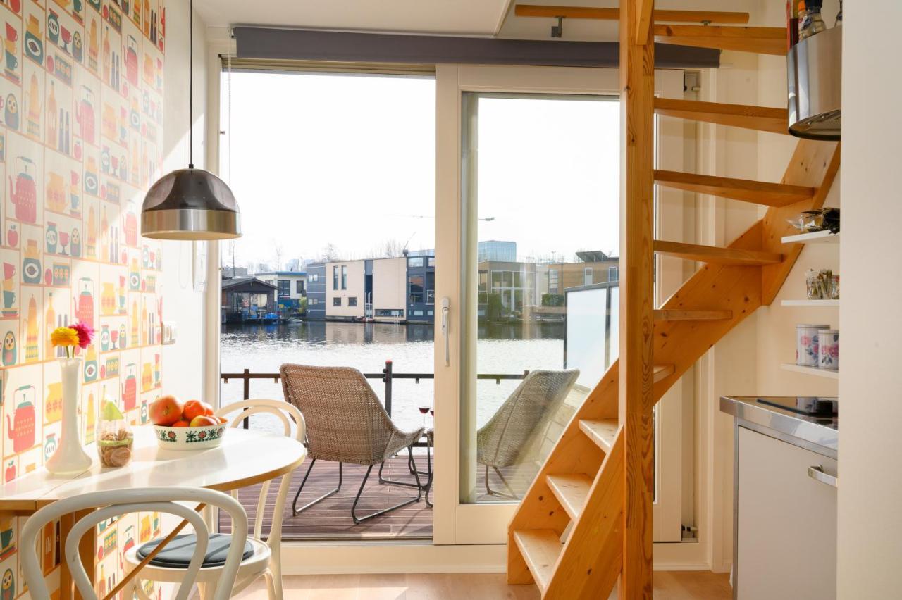 Houseboat With Canalview And Free Bikes Frühstückspension Amsterdam